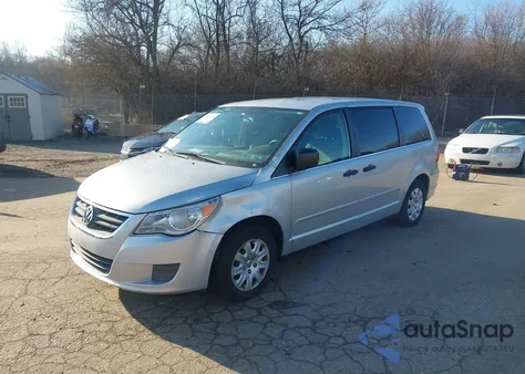 2011 Volkswagen Routan S из США, поврежденный, VIN 2V4RW4DG1BR805217